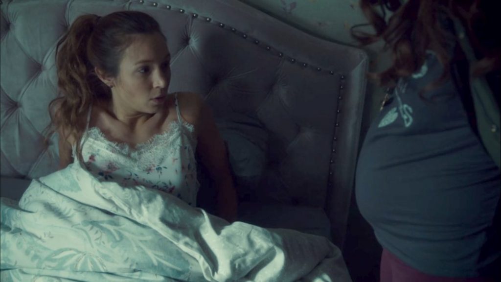 Waverly and Wynonna's belly