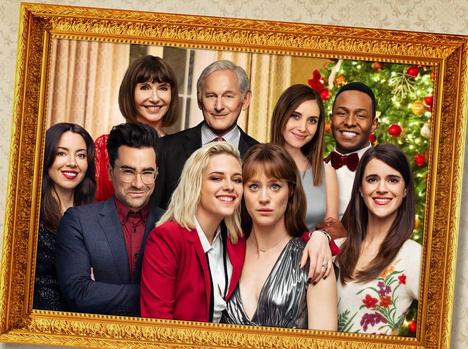 Happiest Season Is (Almost) The Lesbian Christmas Movie We All Desired